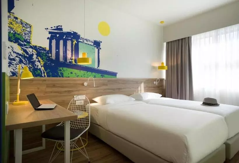 ホテル Ibis Styles Athens Routes