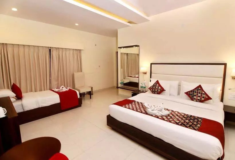 Hotelli Indira Nikunj Rubystone Exotic
