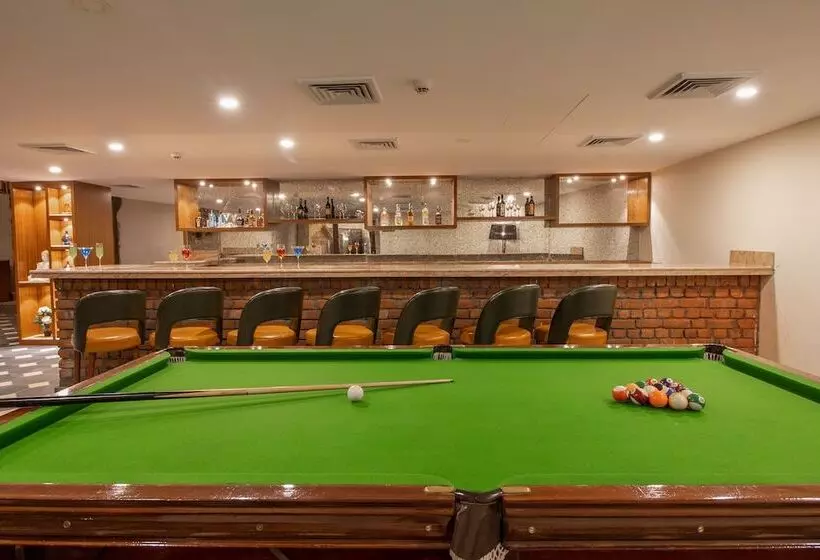 Hotelli 8fold By Larisa, Shimla