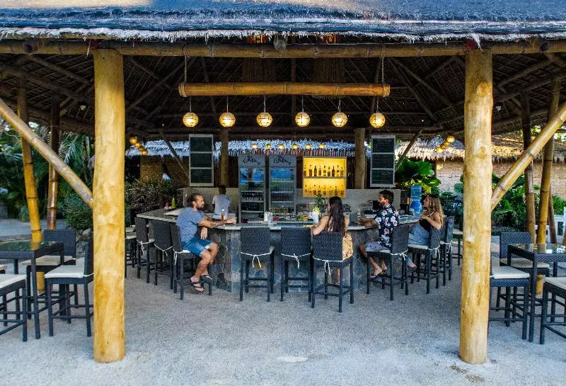 Hotelli Liquid Dive Resort