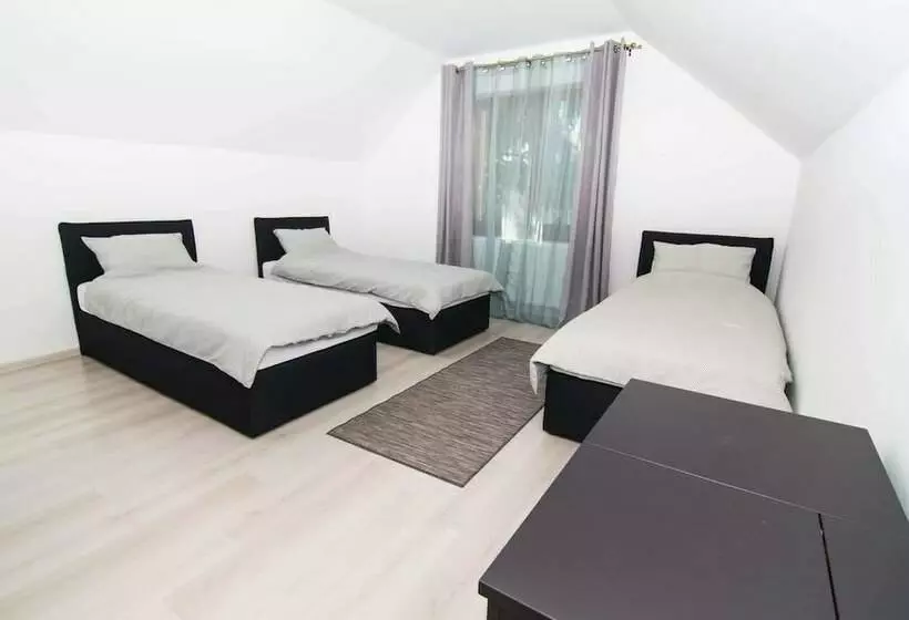 Majatalo Continental Boutique Rooms