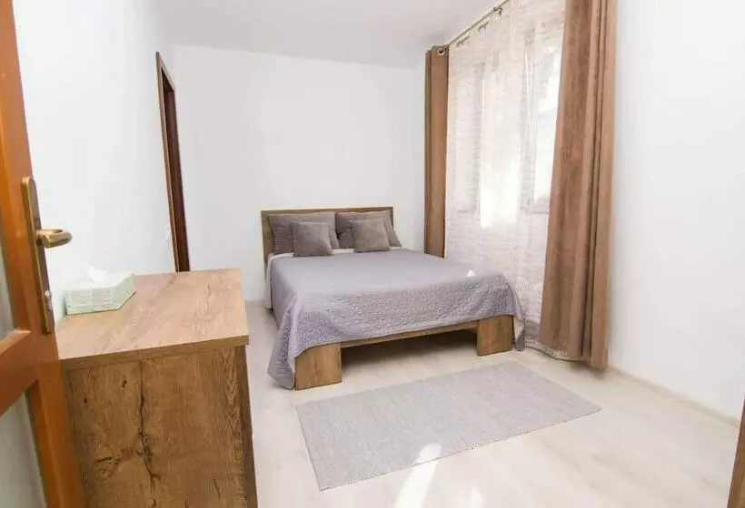 Majatalo Continental Boutique Rooms