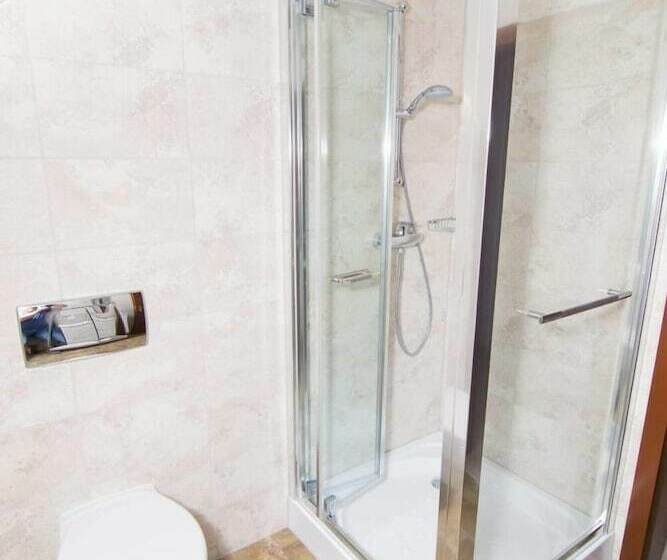 پانسیون Continental Boutique Rooms