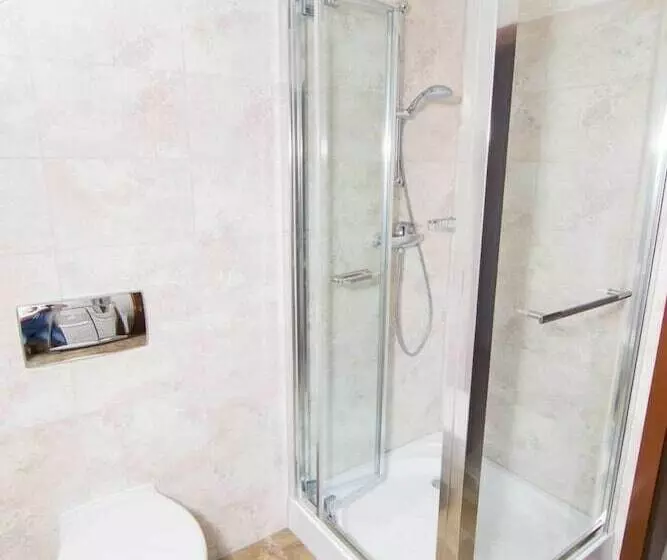 Majatalo Continental Boutique Rooms