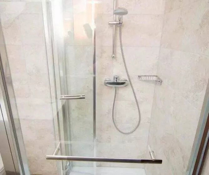 Majatalo Continental Boutique Rooms