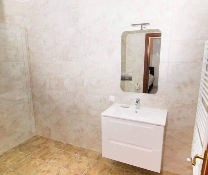 پانسیون Continental Boutique Rooms