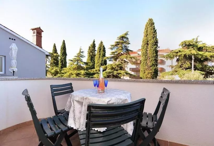 Apartments Elizabeta 1701