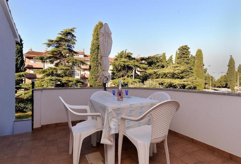 Apartments Elizabeta 1701