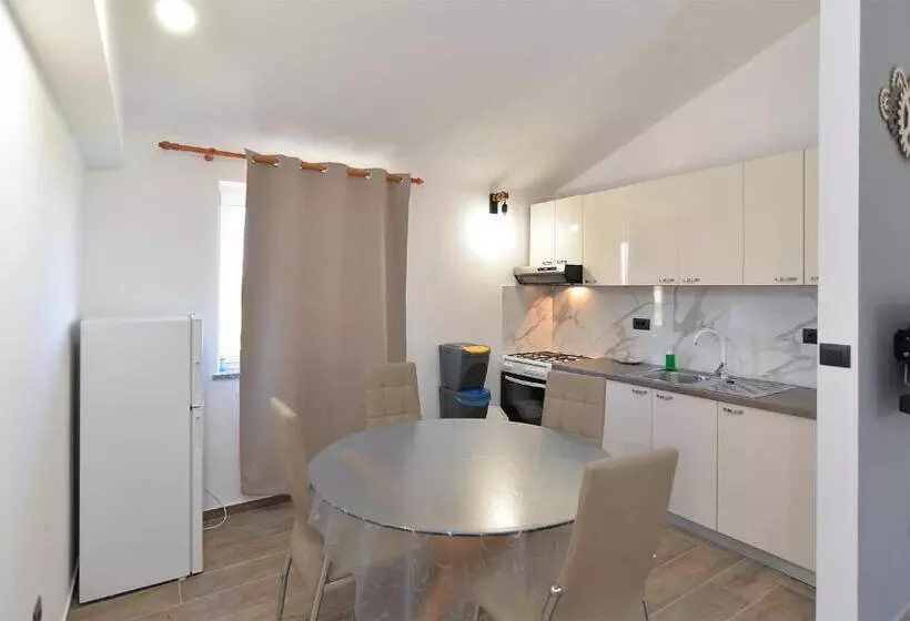 Apartments Elizabeta 1701