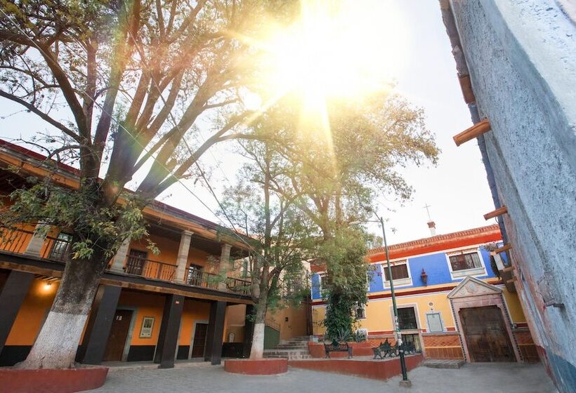 تختخواب و صبحانه Sanbernabé Tres