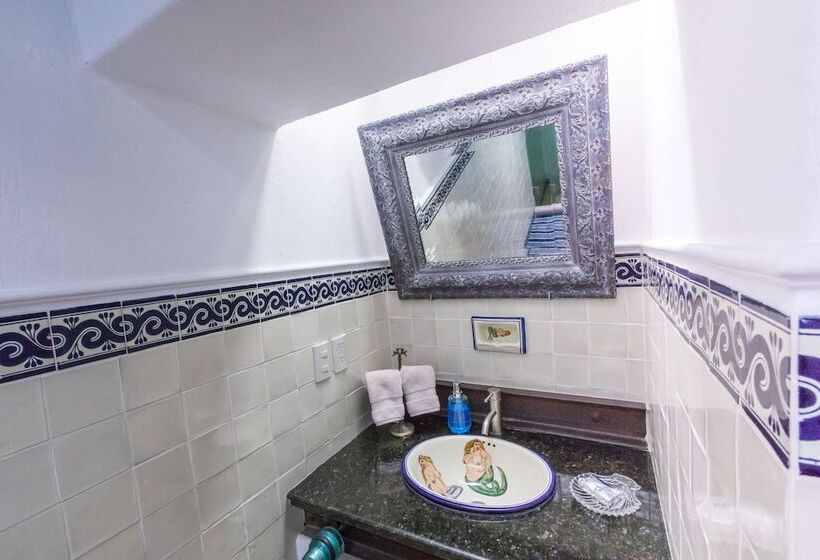 تختخواب و صبحانه Sanbernabé Tres