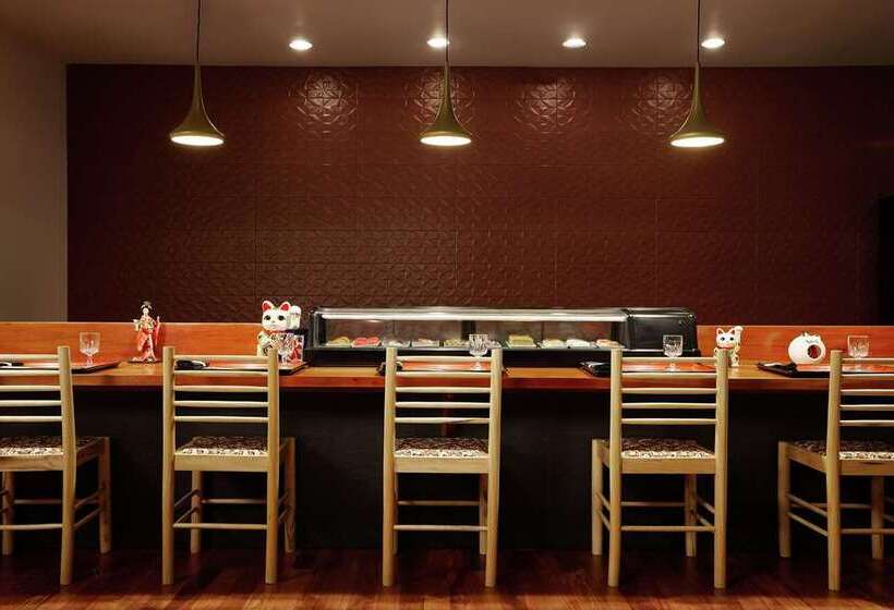 هتل Doubletree By Hilton Managua