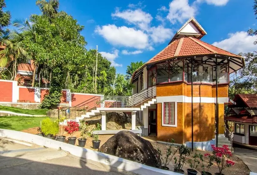 ホテル Edakkal Village Resort