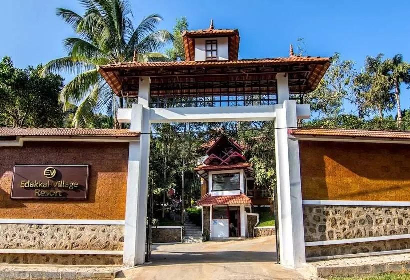 ホテル Edakkal Village Resort