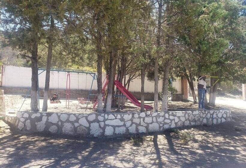 ホテル Esmeralda Barrancas