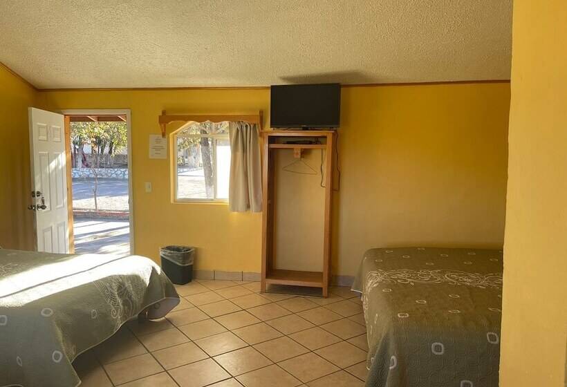 ホテル Esmeralda Barrancas