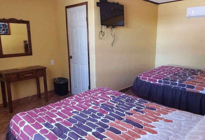 Hotel Esmeralda Barrancas