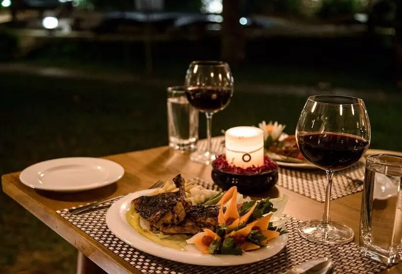 Flamingo Boutique Hotel & Ayurvedic Spa