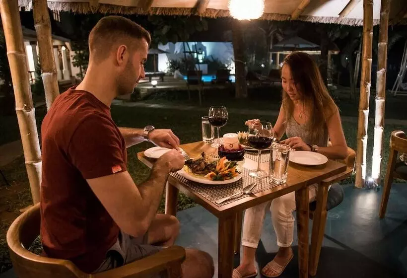 Flamingo Boutique Hotel & Ayurvedic Spa