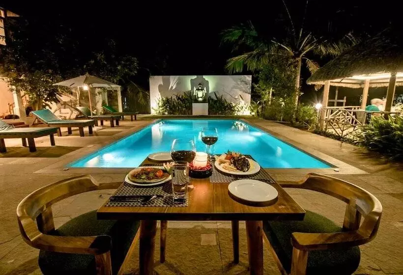 Flamingo Boutique Hotel & Ayurvedic Spa