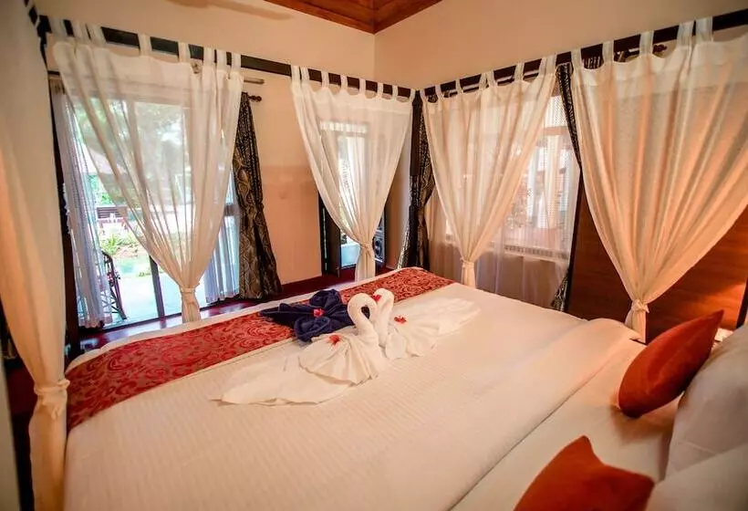 Flamingo Boutique Hotel & Ayurvedic Spa