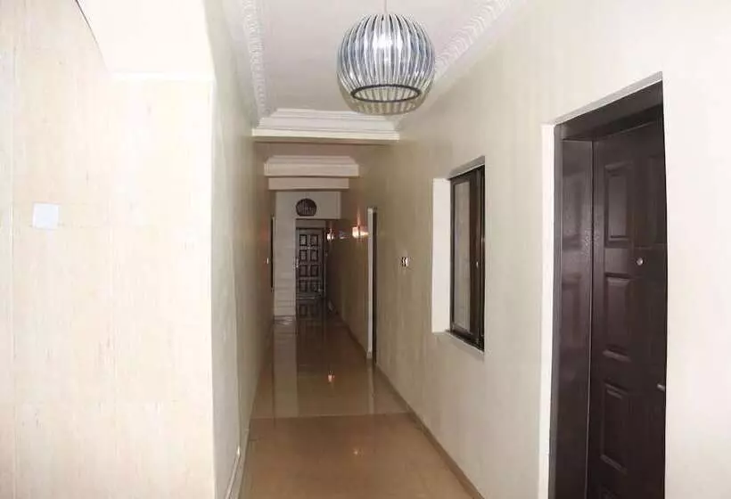 هتل Michelle Suites
