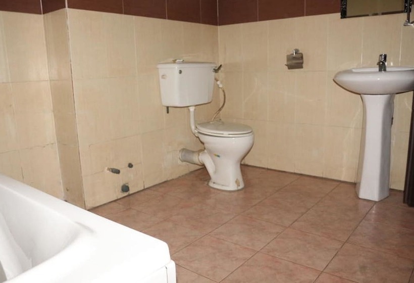 هتل Michelle Suites