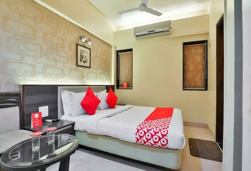 Hotelli Nana's Palace