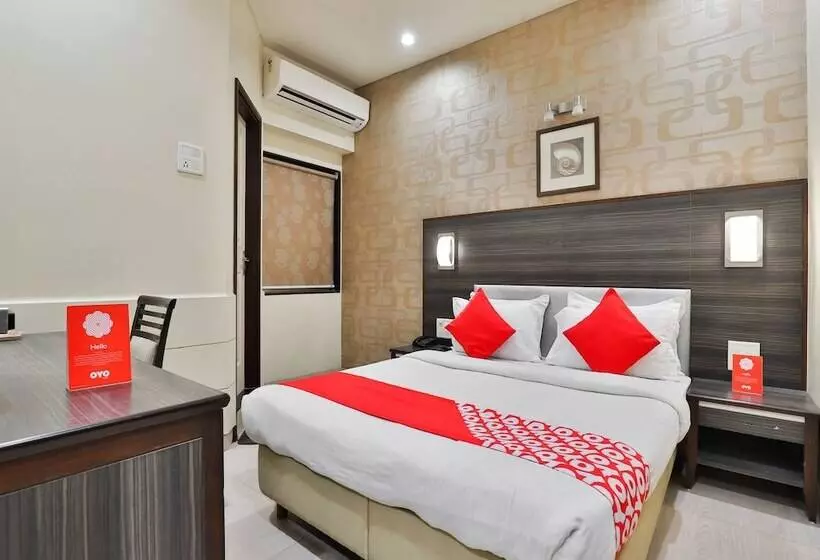 Hotelli Nana's Palace