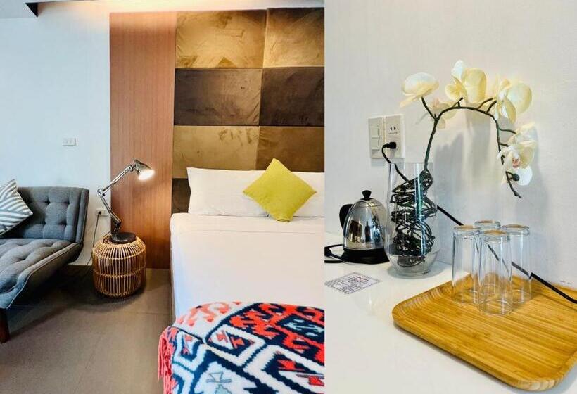 בית מלון כפרי Treetop Suites