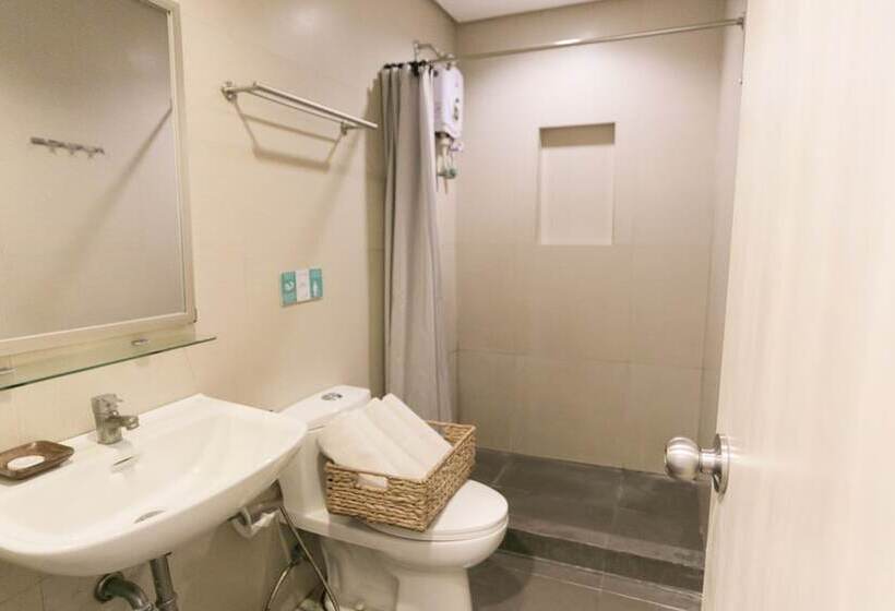 בית מלון כפרי Treetop Suites