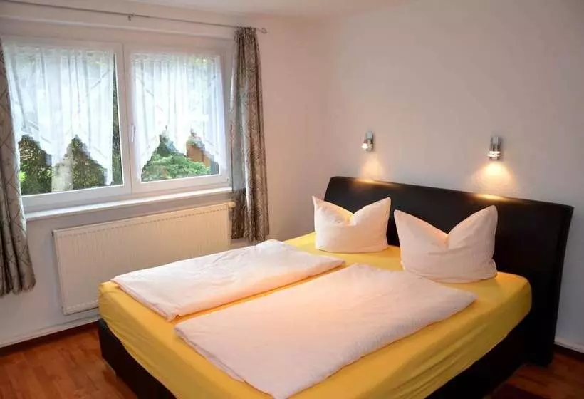 Hotelli Vierenstraße