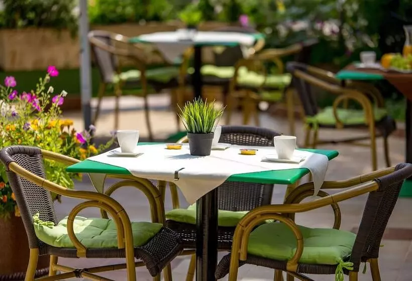 ペンション Bed & Breakfast Villa Terezija
