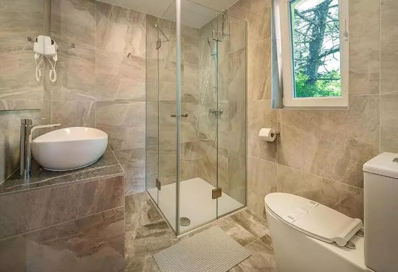ペンション Bed & Breakfast Villa Terezija