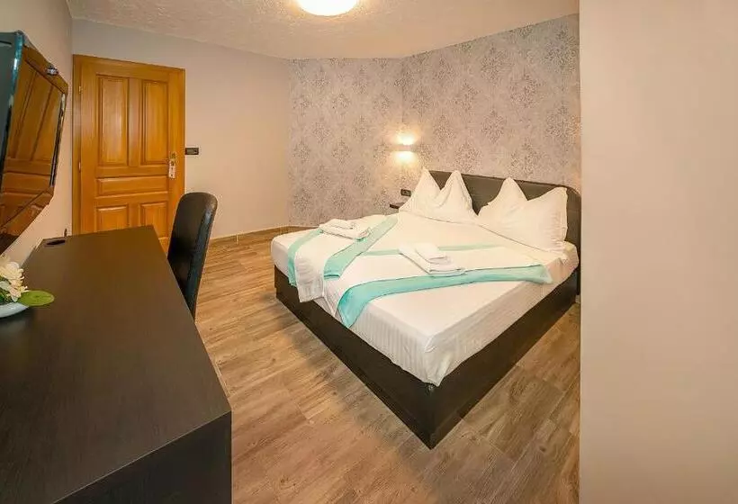 ペンション Bed & Breakfast Villa Terezija