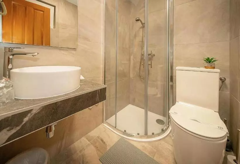 ペンション Bed & Breakfast Villa Terezija