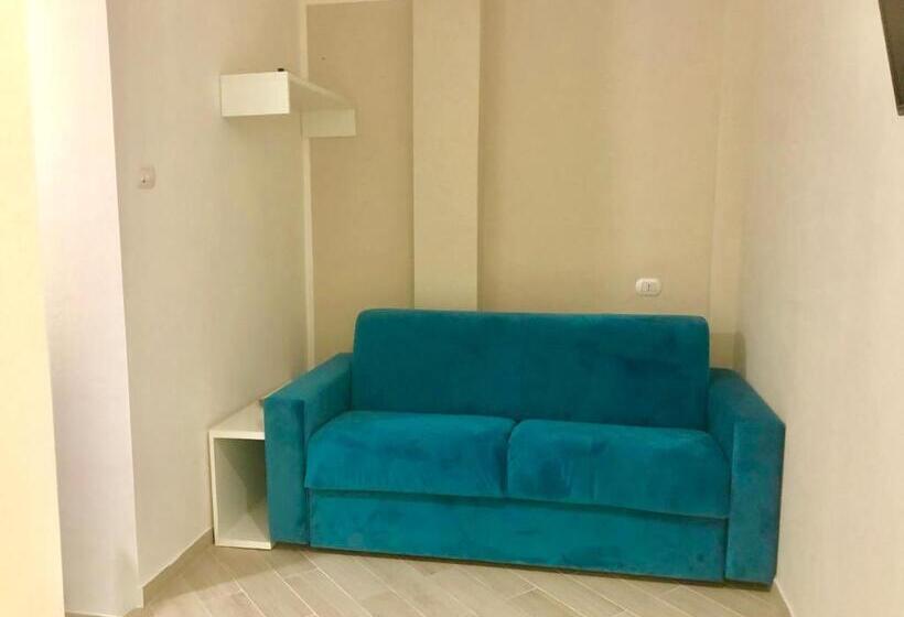 פנסיון Chiaro Di Luna