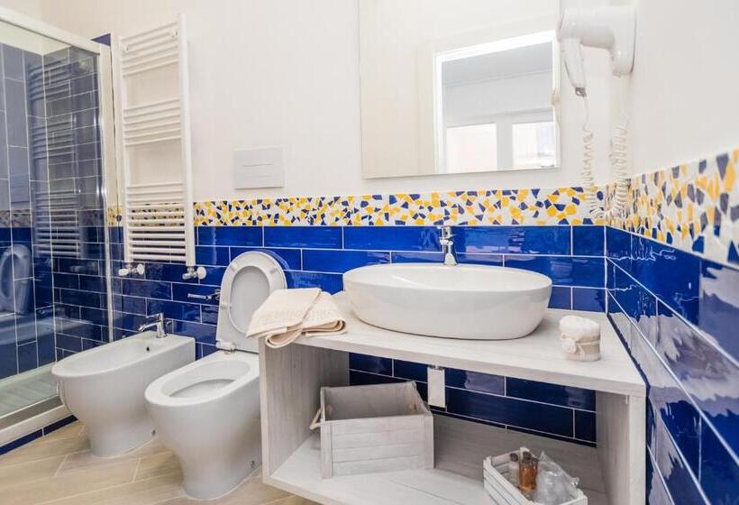 פנסיון Chiaro Di Luna