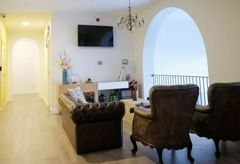 Majatalo Hi Go Hostel & Suites