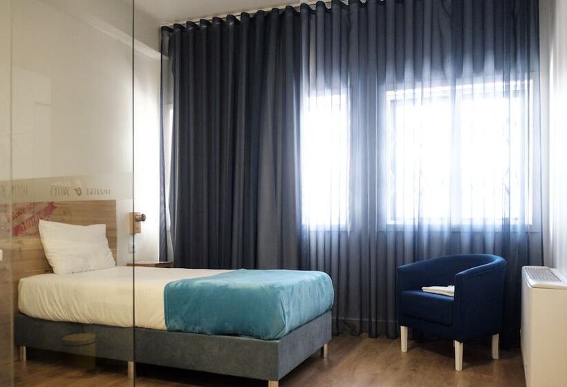 Пансион Hi Go Hostel & Suites