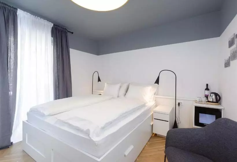 پانسیون Mk Luxury Rooms