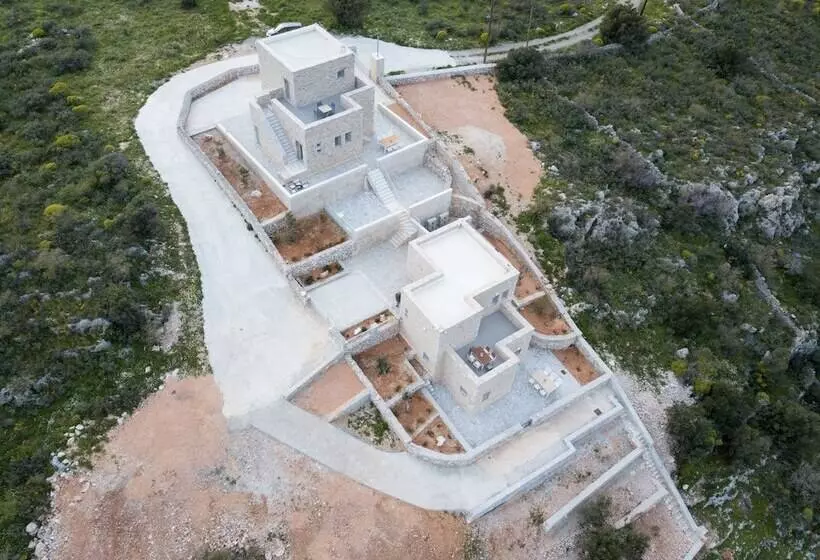 ペンション Vorino Luxury Villas