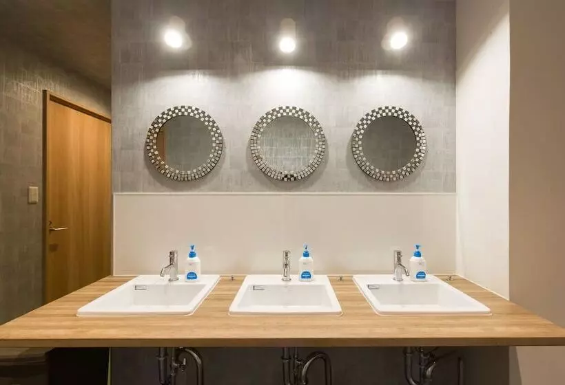 The Taurus Inn   Hostel