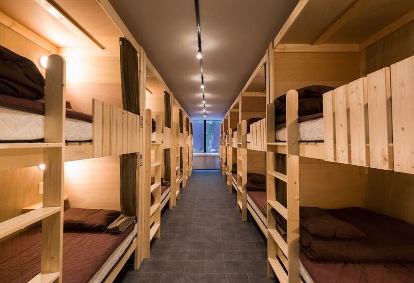 The Taurus Inn   Hostel