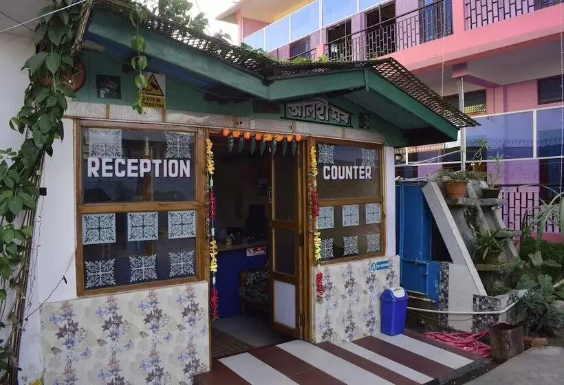 ホテル Alohi Ghar By Oyo Rooms