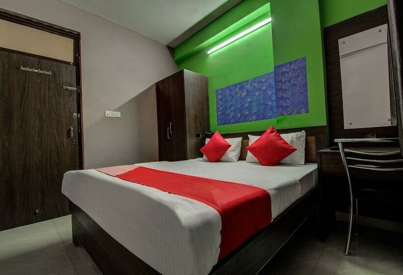 هتل Bagga Vilas By Oyo Rooms