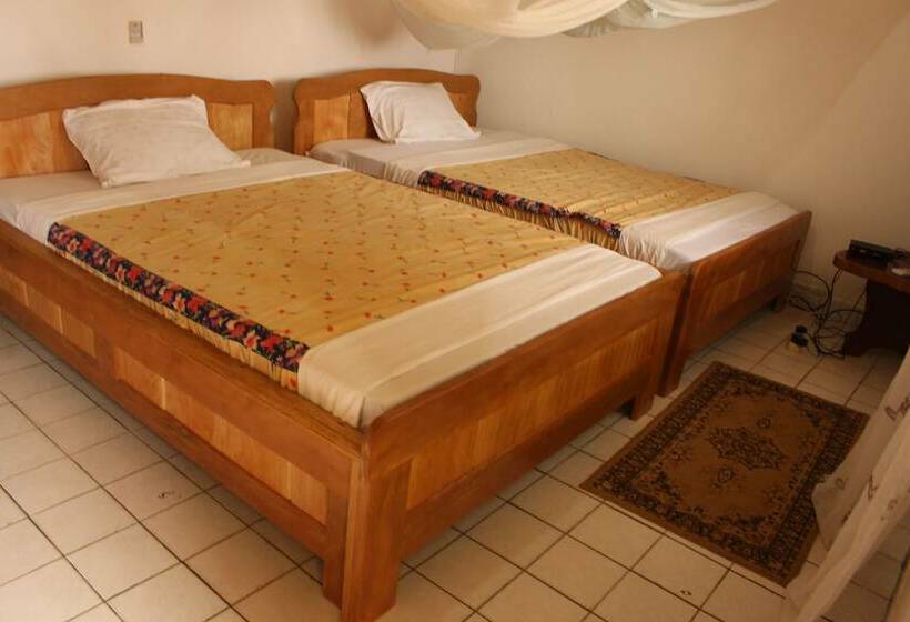 בית מלון כפרי Elabe Marine