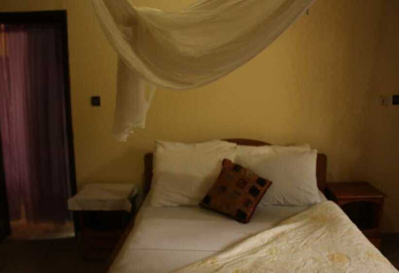 בית מלון כפרי Elabe Marine