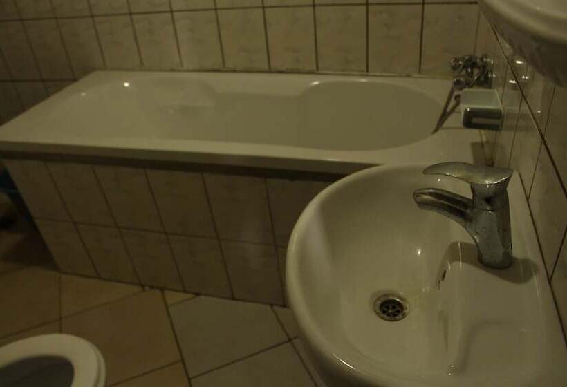 בית מלון כפרי Elabe Marine