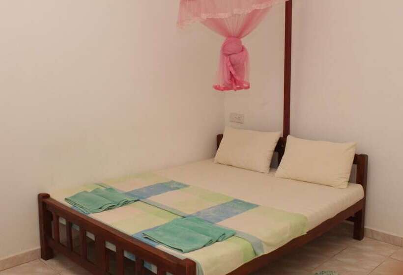 Hotelli New Sigiri Terrace